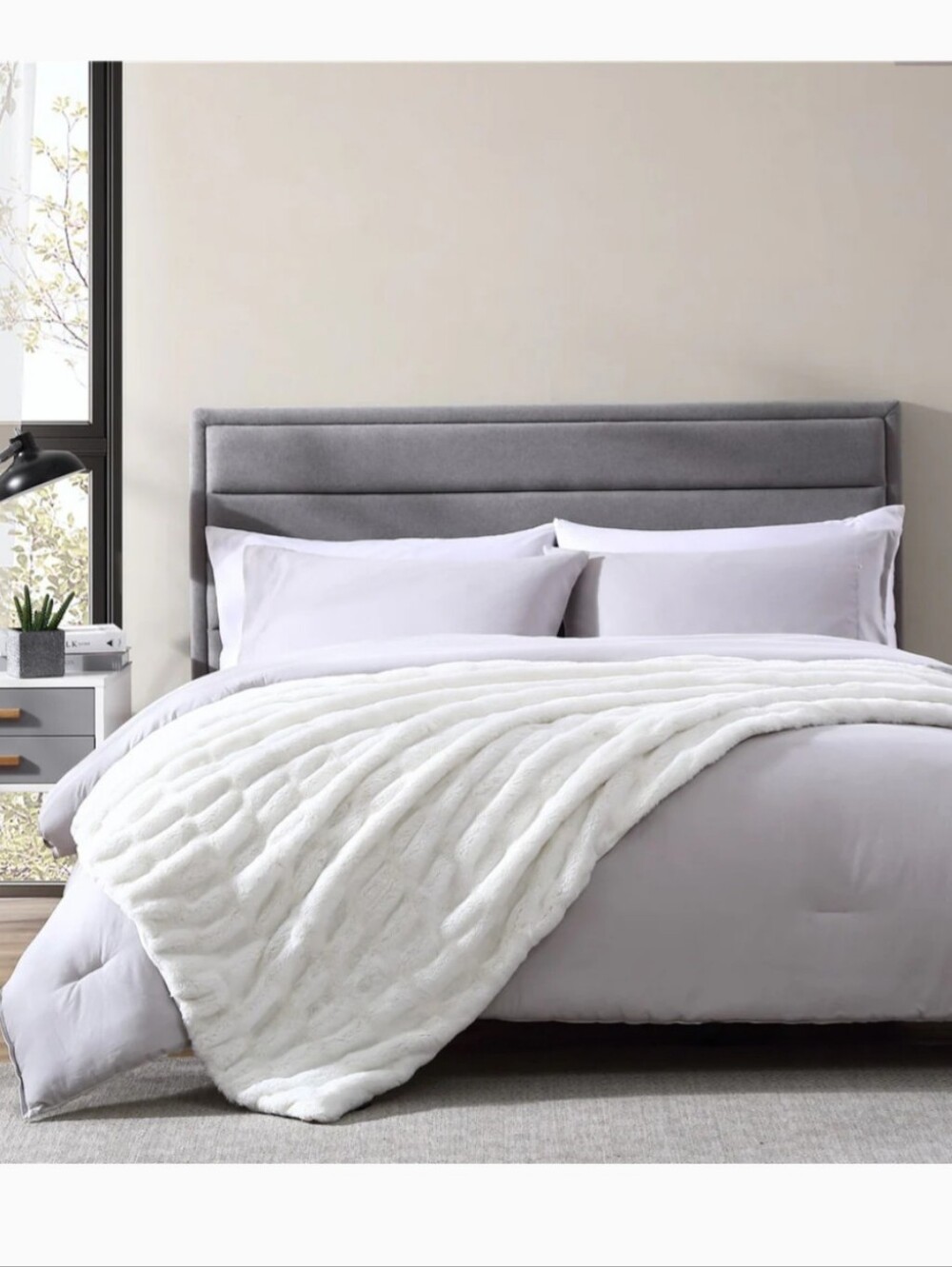 NWT! Faux Fur Throw - White